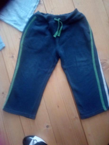 Teplaky na 2-3roky, 98