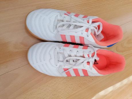 Futsalové tenisky, adidas,35