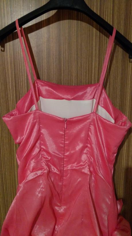 Spoločenské šaty, m