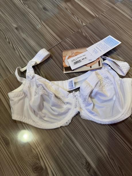 Biela podprsenka bez push up, 75b / 80b