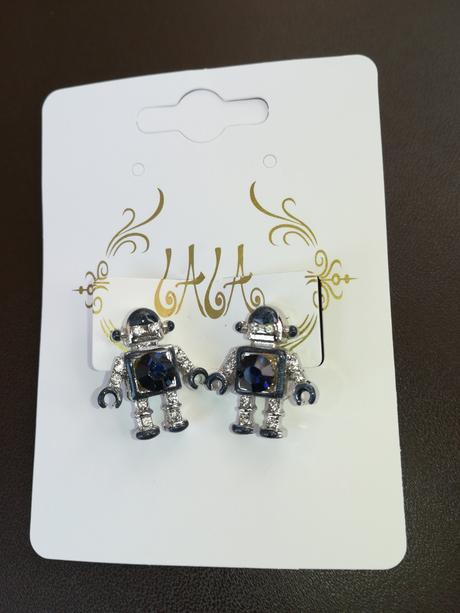 Krásne náušnice - robot,
