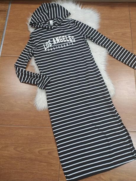 Pružkovane maxi šaty, 152