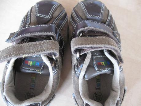 Topánočky na suchý zips, 22