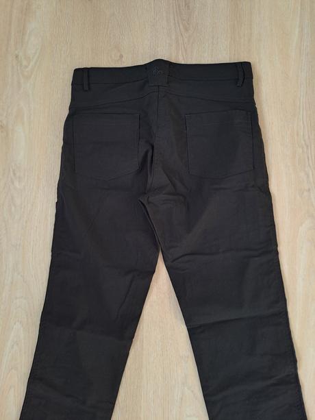 Voľnočasové nohavice, l / m