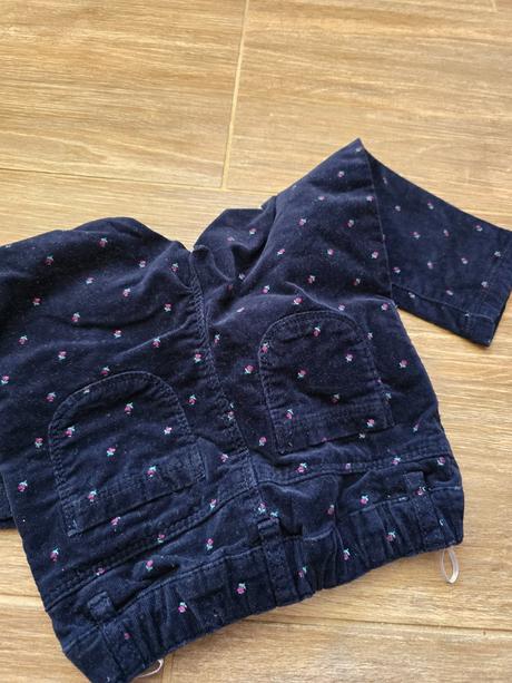 Nohavice č.92, baby club,92