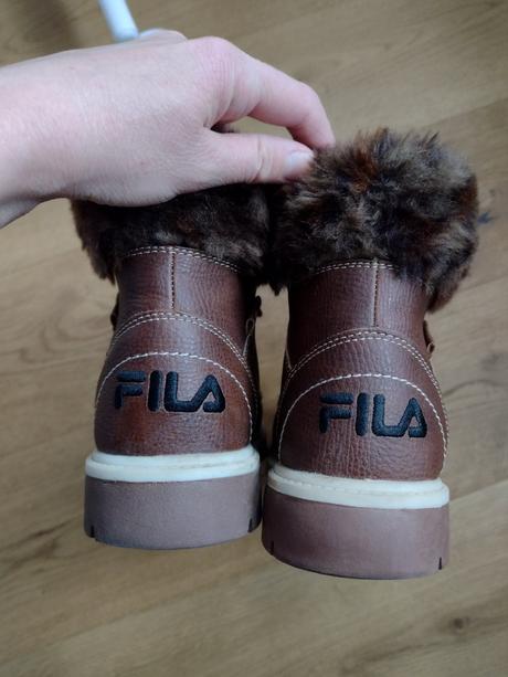 Prechod až mierna zima topánky fila, fila,37