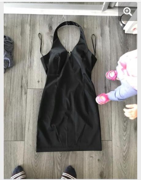 Čierne šaty okolo krku xs, xs