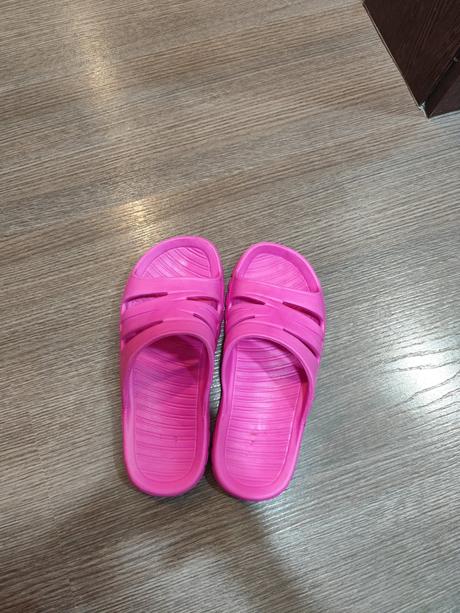 Šľapky veľ. 39, 39