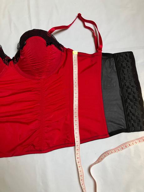 Dámsky červený čipkovaný korzet na ramienka, c&a,xs
