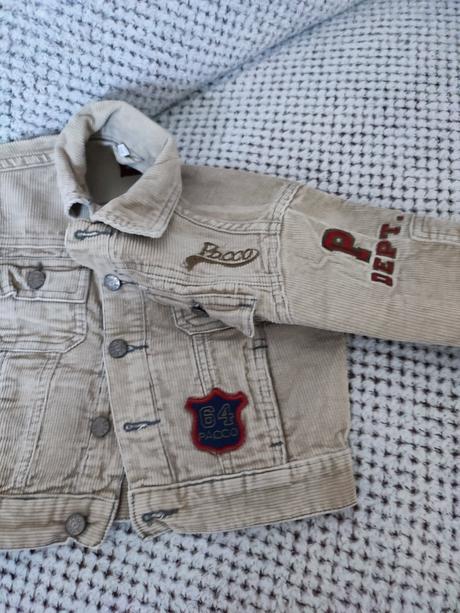 Menžestrova bundička, 98