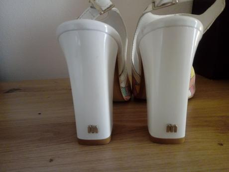 Prenadherne sandalky, 36