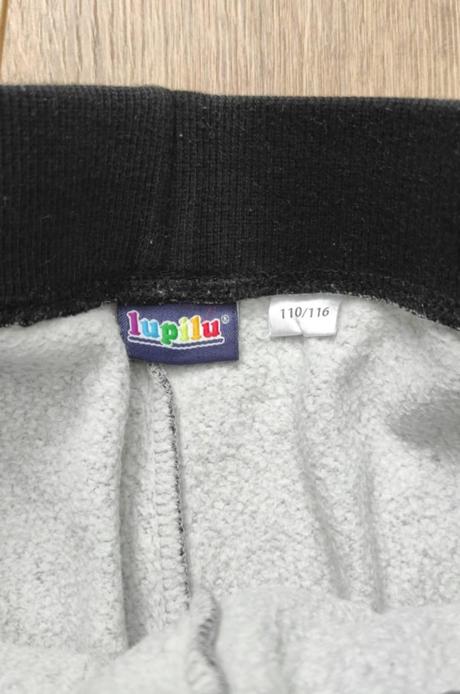 Tepláky 110/116, lupilu,110