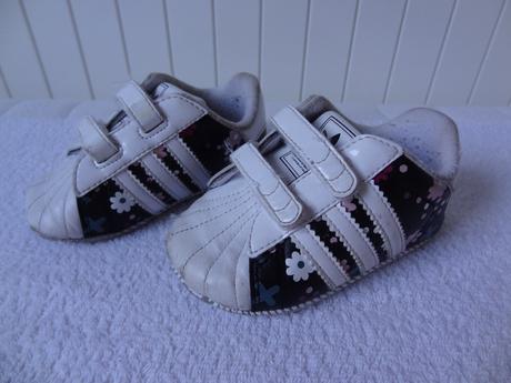 Kvetinkové capačky adidas, adidas,19