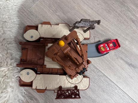 Transformujúce auto - burák,