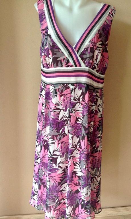 Šaty, marks & spencer,48