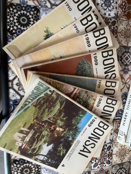 Knihy a casopisy bonsaj, 