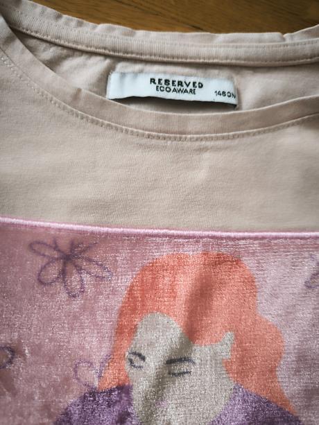 Tricko, reserved,146