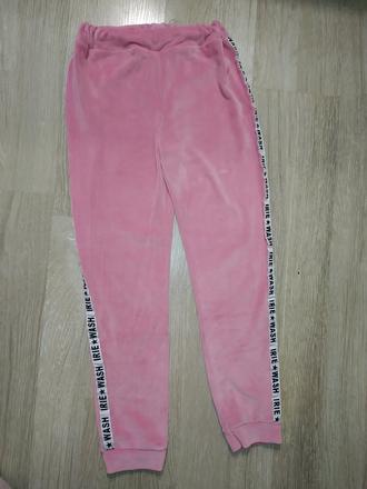 Zamatové tepláky - top stav, 152