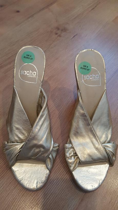 Zlaté sandále č.37, 37