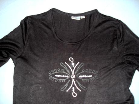 Čierne tričko s trblietavou ozdobou, m