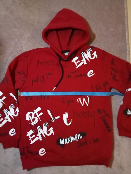 Krásna nová mikina, 158