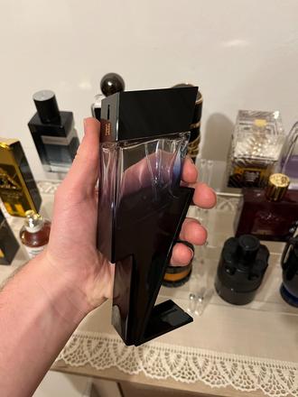 Vzorky carolina herrera bad boy cobalt,