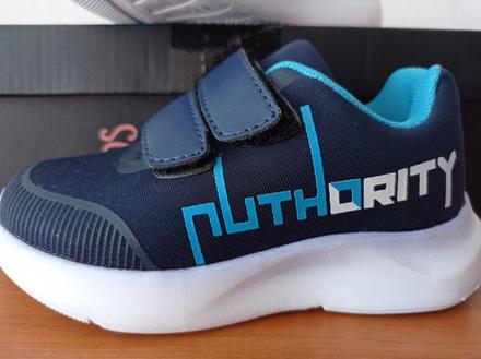 Tenisky, authority,25