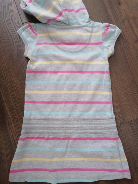 Šaty s kapucňou veľ 122, l.o.g.g.,122