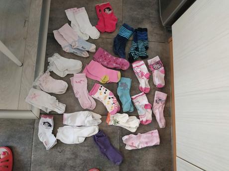 Mix ponožiek - veľa od veľkosti 23 vyššie, 23