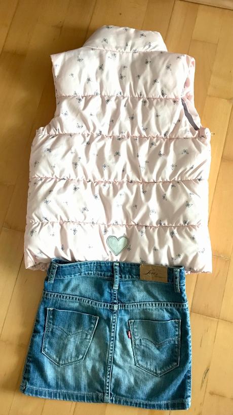 Levis original sukna a k tomu vesta 122-128, 122–134