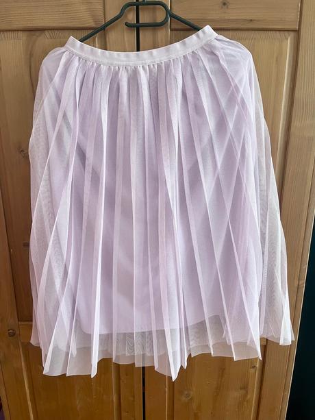 Sukna pre princetnu, reserved,158