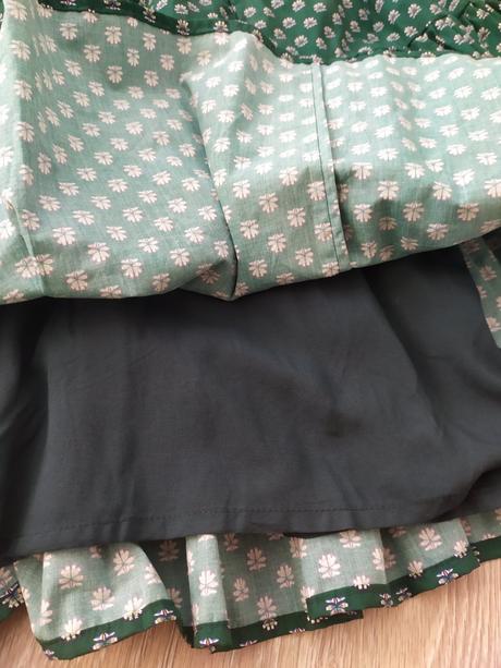 Ivy & oak krásna bohatá sukňa, m