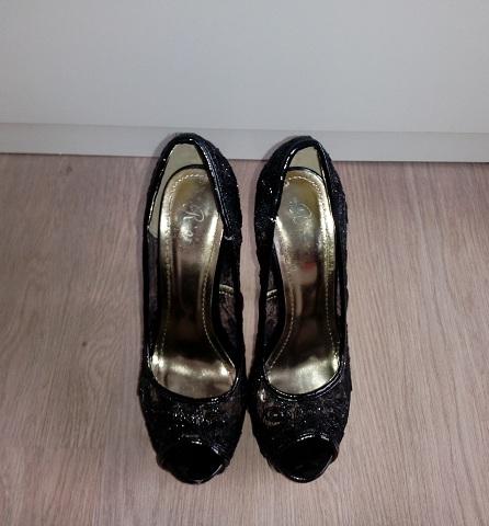 Kráásne elegantné lodičky, 37