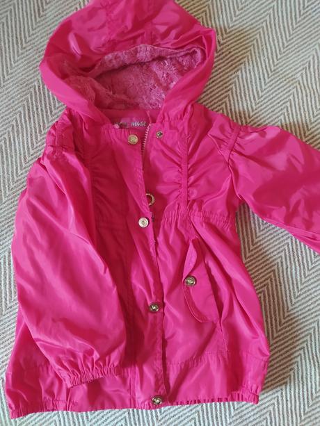 Prechodná bundička, 104