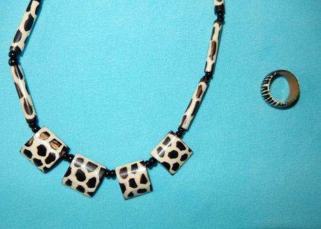 Náhrdelník + prsteň, 