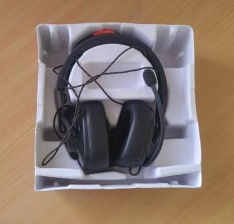 Jbl quantum 300, 