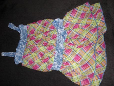 Viacúčelové šatičky, 98