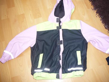 Dievcenska prsiplastova bunda, 104