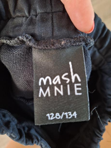 Tepláky mash mnie, 134