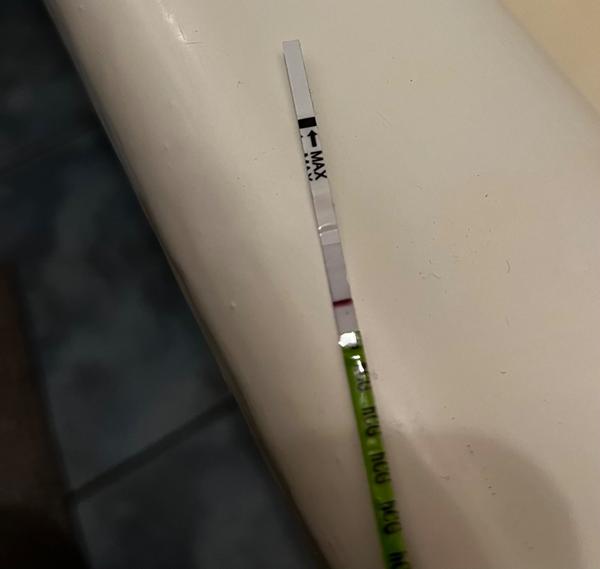 Slabá druhá čiarka na teste