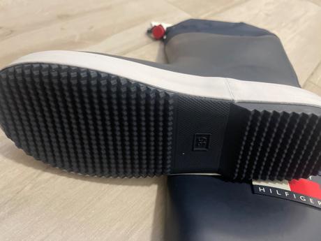 Th gumáky, tommy hilfiger,35 / 36