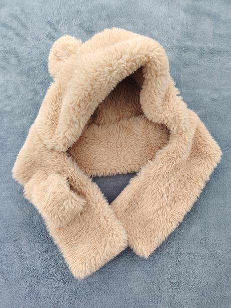 Bledo hnedá kožušinová zimná čiapka / baranica, 92