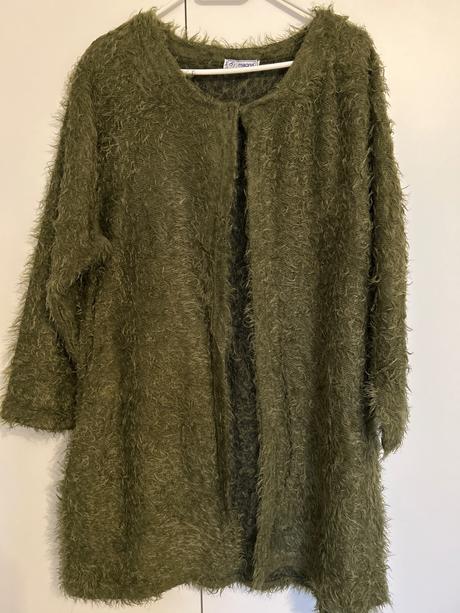 Dámsky chlpatý predĺžený sveter 52/54, 52