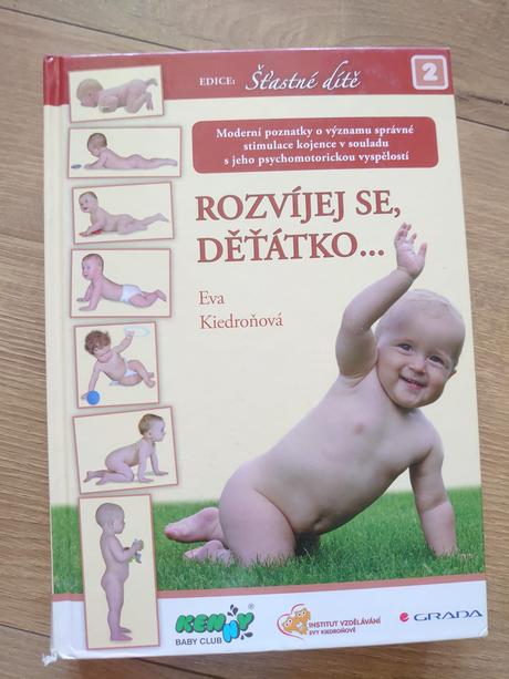 Kniha - rozvíjej se děťátko, 