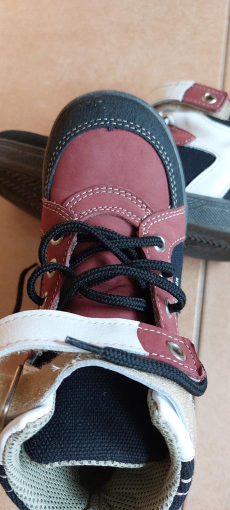 Kožené topánky, 30