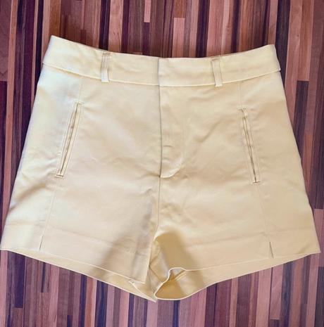 Dámske kraťasy, stradivarius,m