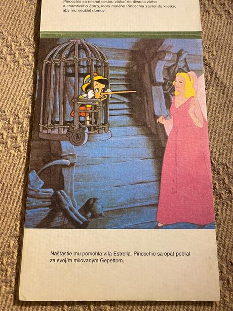 Retro staré leporelo pinocchio walt disney 1990, 