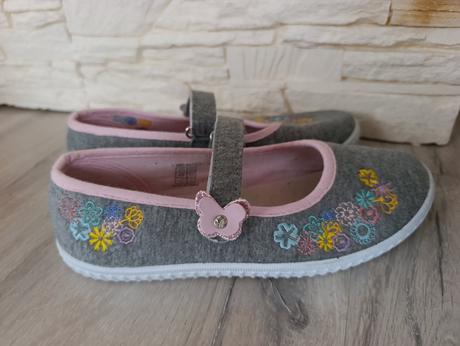 Platené balerínky, graceland,33