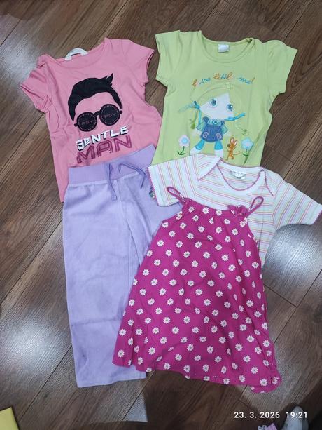 Darujem dievčenské oblečenie veľ.98cm, 98