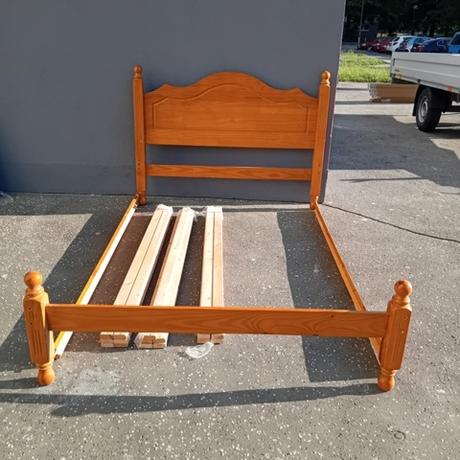 Posteľ drevená - 140,